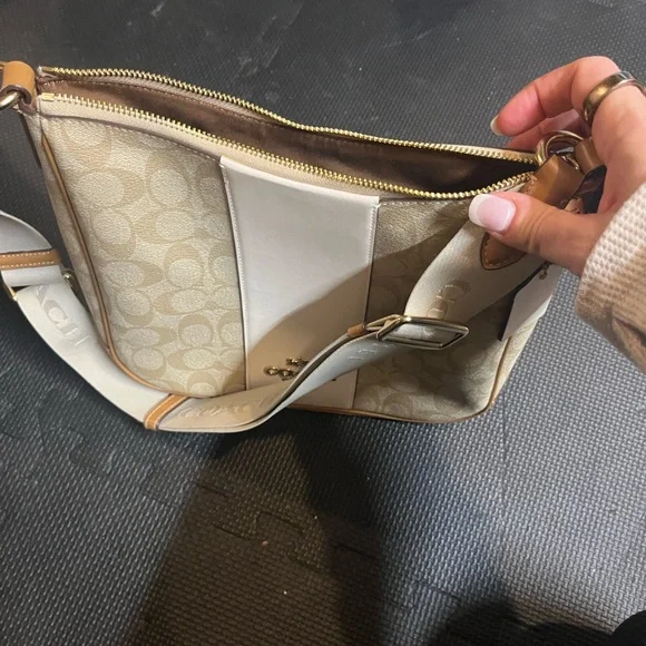 Coach Ellie Signature Canvas Bag - Picture 9 of 9